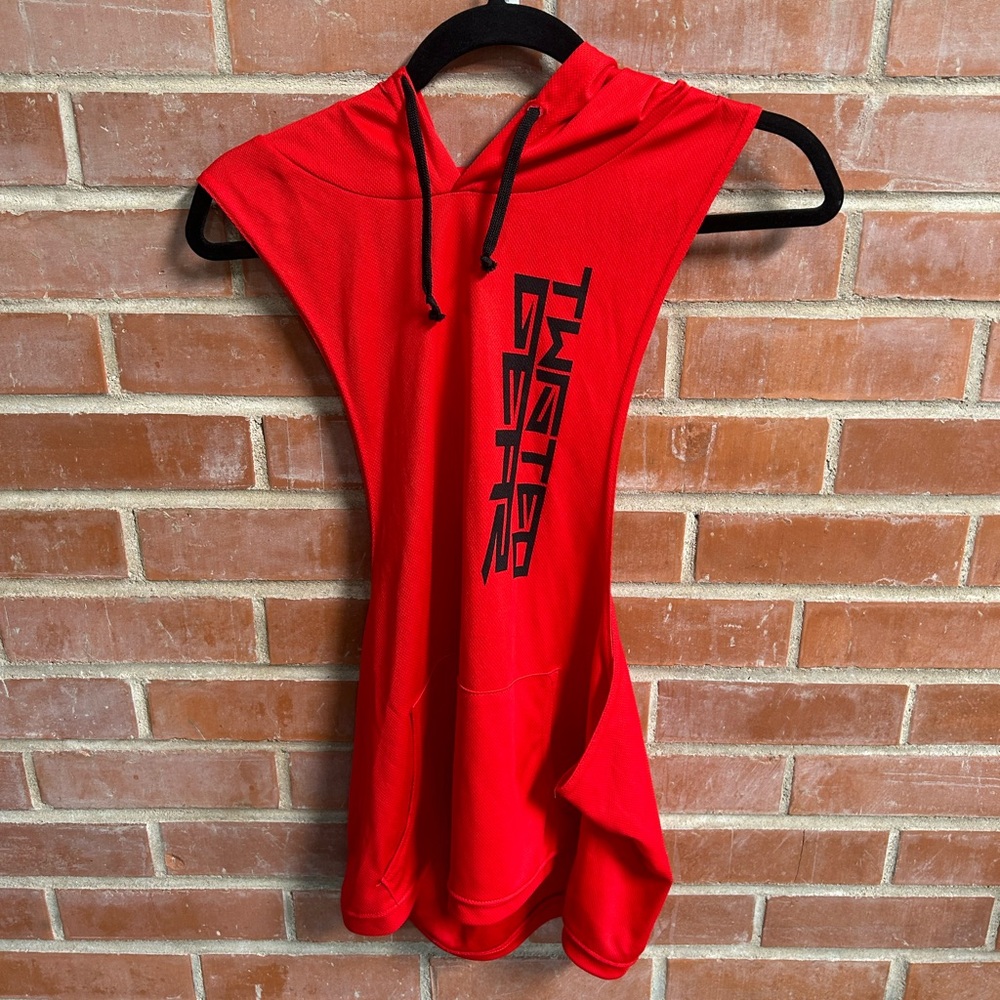 Twisted Gear Stringer Hoodie